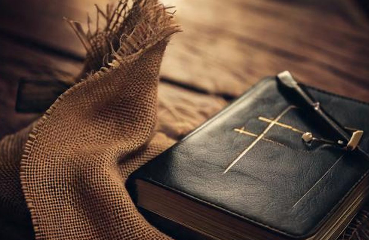 Más Allá de la Religión: Reflexión sobre el Arrepentimiento y la Fe en Cristo
